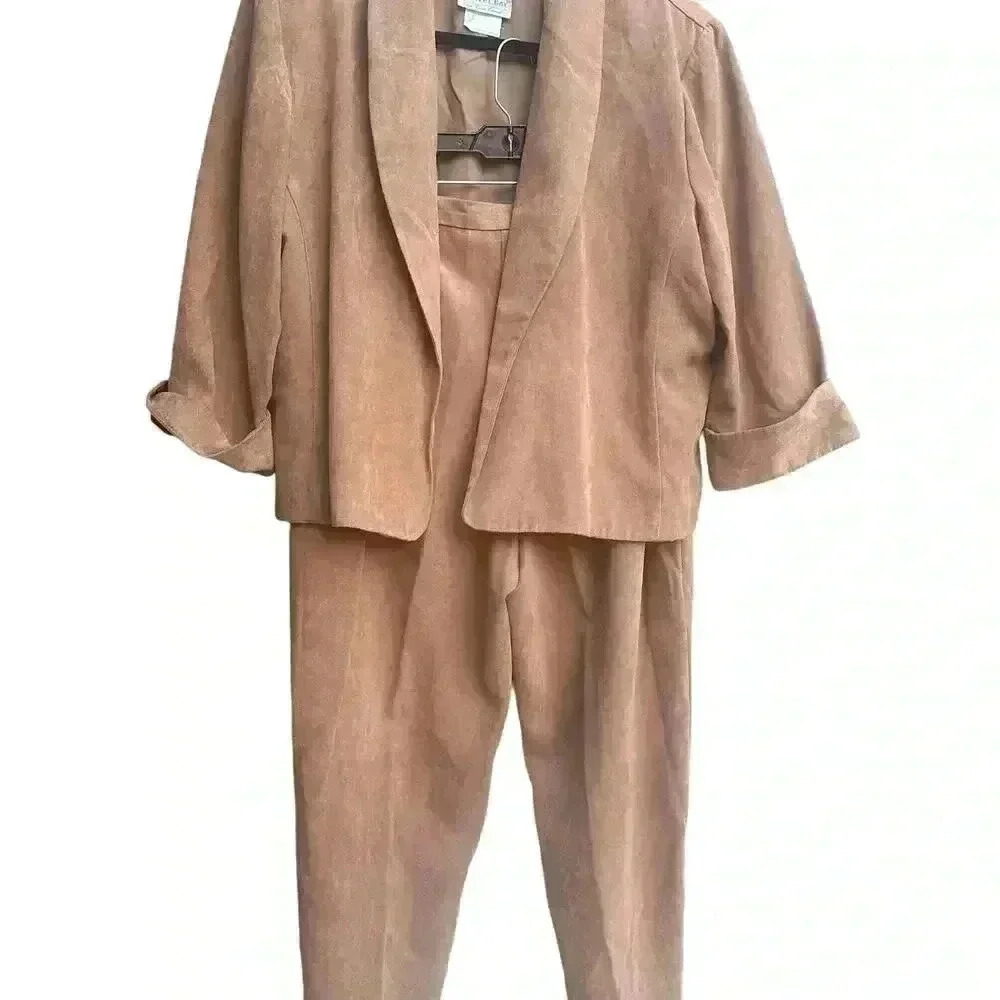 Vintage Bantry Bay Suede Brown Open Blazer Pants Set. Size XL Petite